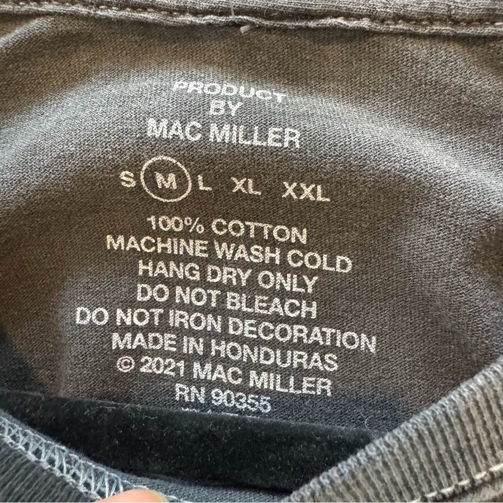 NWT Mac Miller T-Shirt Men’s M Stonewash Black Portrait Rap Tattoo Short Sleeve - Picture 7 of 9